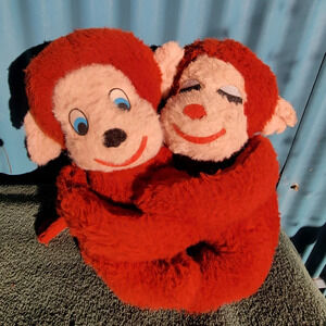 Vintage Dakin Hugging Monkeys 70s